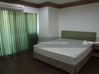 NS Tower Central City Bangna, Bangkok, Thailand NS Tower Central City Bangna, Bangkok, Thailand