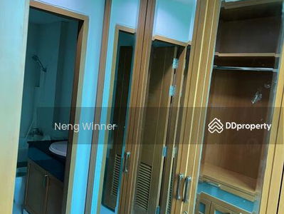 Queen's Park View, Bangkok, Thailand Queen's Park View, Bangkok, Thailand