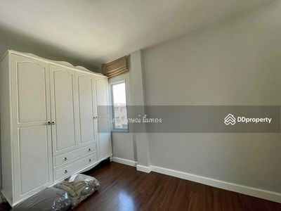 Town Avenue Rama 9, Bangkok, Thailand Town Avenue Rama 9, Bangkok, Thailand