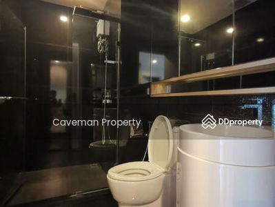 Rhythm Sukhumvit 36-38, Bangkok, Thailand Rhythm Sukhumvit 36-38, Bangkok, Thailand