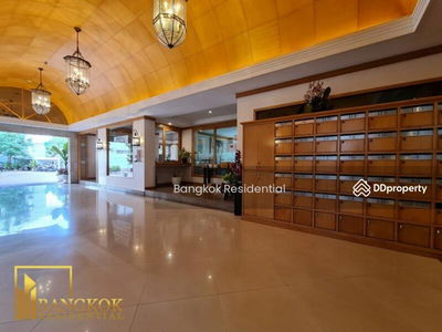 Esmeralda Apartments, Bangkok, Thailand Esmeralda Apartments, Bangkok, Thailand