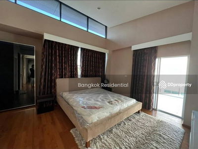 House in Compound, Bangkok, Thailand House in Compound, Bangkok, Thailand