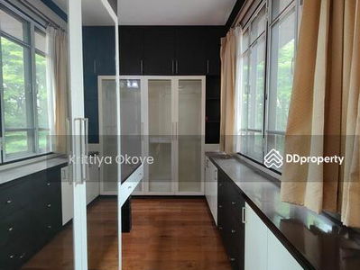 10110, Bangkok, Thailand 10110, Bangkok, Thailand