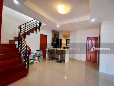 the complete sriracha, Chon Buri, Thailand the complete sriracha, Chon Buri, Thailand