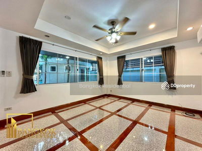 House in Compound, Bangkok, Thailand House in Compound, Bangkok, Thailand