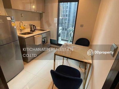 Life Asoke-Rama 9, Bangkok, Thailand Life Asoke-Rama 9, Bangkok, Thailand