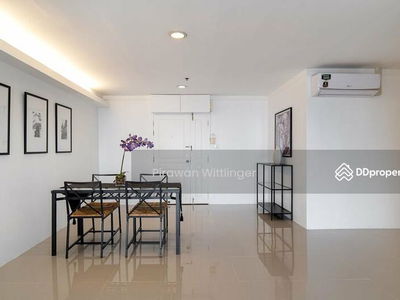 The Waterford Diamond Tower Sukhumvit, Bangkok, Thailand The Waterford Diamond Tower Sukhumvit, Bangkok, Thailand