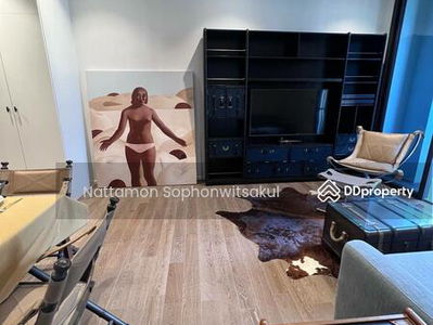 Muniq Langsuan, Bangkok, Thailand Muniq Langsuan, Bangkok, Thailand