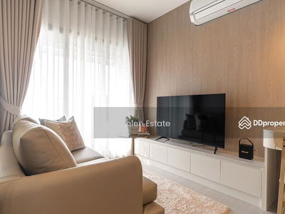 Life Sathorn Sierra, Bangkok, Thailand Life Sathorn Sierra, Bangkok, Thailand