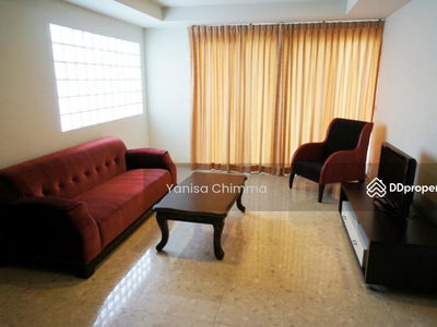 Nusasiri Grand, Bangkok, Thailand Nusasiri Grand, Bangkok, Thailand