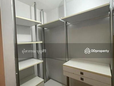 The Parkland Srinakarin, Samut Prakan, Thailand The Parkland Srinakarin, Samut Prakan, Thailand