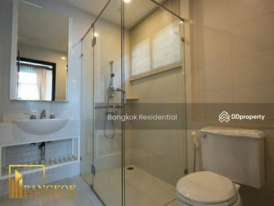 House in Compound, Bangkok, Thailand House in Compound, Bangkok, Thailand