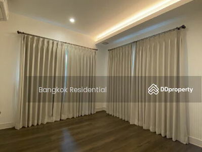 House in Compound, Samut Prakan, Thailand House in Compound, Samut Prakan, Thailand