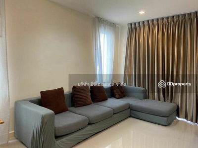 Town Avenue Merge Rattanatibet, Nonthaburi, Thailand Town Avenue Merge Rattanatibet, Nonthaburi, Thailand