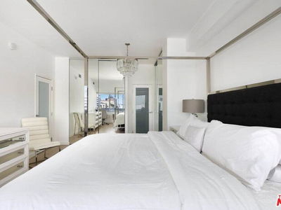 Central LA, United States  Central LA, United States