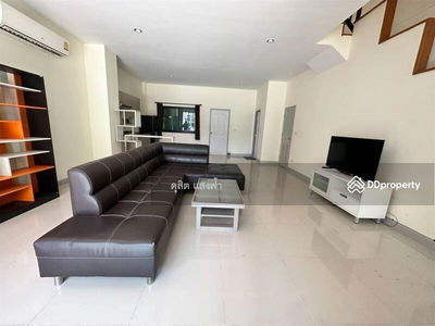 Townhome for rent Palm Hill Tiger Zoo, Sriracha, good location next to the road, Chon Buri, Thailand Townhome for rent Palm Hill Tiger Zoo, Sriracha, good location next to the road, Chon Buri, Thailand