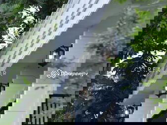 Panya Village Pattanakarn, Bangkok, Thailand Panya Village Pattanakarn, Bangkok, Thailand