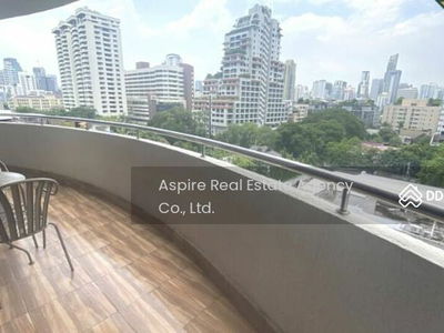 Supalai Place Sukhumvit 39, Bangkok, Thailand Supalai Place Sukhumvit 39, Bangkok, Thailand