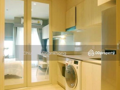 Life One Wireless, Bangkok, Thailand Life One Wireless, Bangkok, Thailand