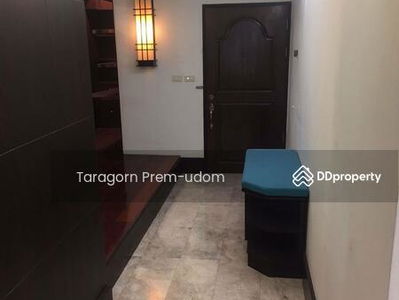 Asoke Towers, Bangkok, Thailand Asoke Towers, Bangkok, Thailand