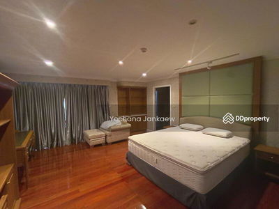 Oriental Towers, Bangkok, Thailand Oriental Towers, Bangkok, Thailand