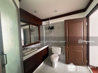 YADA Residental Condominium, Bangkok, Thailand YADA Residental Condominium, Bangkok, Thailand