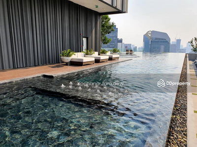 Life One Wireless, Bangkok, Thailand Life One Wireless, Bangkok, Thailand