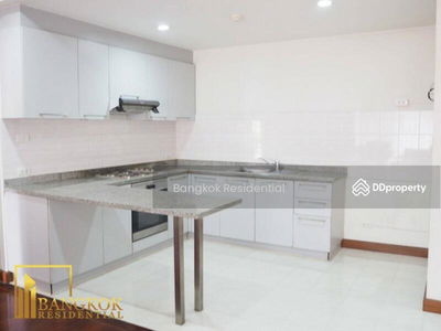 Nagara Mansion, Bangkok, Thailand Nagara Mansion, Bangkok, Thailand