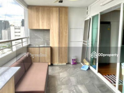 Regent on The Park 2, Bangkok, Thailand Regent on The Park 2, Bangkok, Thailand