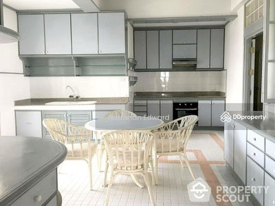 KC Court, Bangkok, Thailand KC Court, Bangkok, Thailand