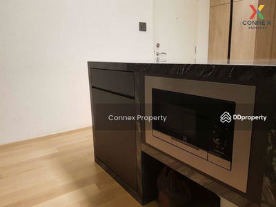 Silom Grand Terrace, Bangkok, Thailand Silom Grand Terrace, Bangkok, Thailand