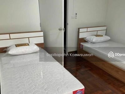 10110, Bangkok, Thailand 10110, Bangkok, Thailand