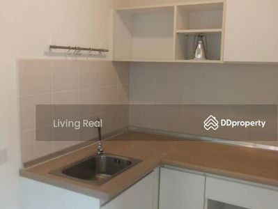 Lumpini Park Rattanathibet-Ngamwongwan, Nonthaburi, Thailand Lumpini Park Rattanathibet-Ngamwongwan, Nonthaburi, Thailand