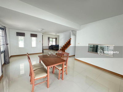 Single house for rent, House of Canary Village, Suan Suea, Sriracha, Chon Buri., Thailand Single house for rent, House of Canary Village, Suan Suea, Sriracha, Chon Buri., Thailand