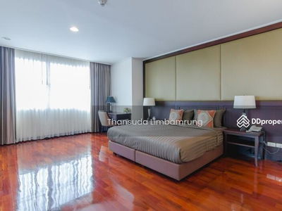 Piyathip Place, Bangkok, Thailand Piyathip Place, Bangkok, Thailand