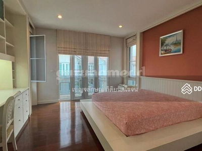 4-story townhome, Ladawan Village at Chao Phraya, Bangkok., Thailand 4-story townhome, Ladawan Village at Chao Phraya, Bangkok., Thailand