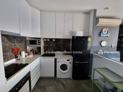 Circle Condominium, Bangkok, Thailand Circle Condominium, Bangkok, Thailand