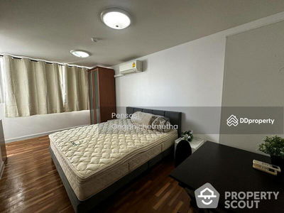 Tai Ping Towers, Bangkok, Thailand Tai Ping Towers, Bangkok, Thailand