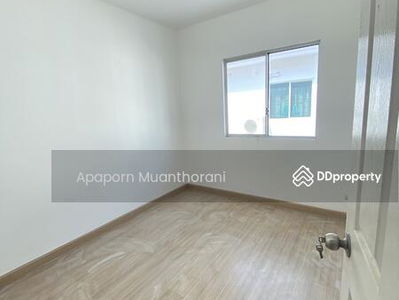 Pruksa Ville Village 44, Nakhon Pathom, Thailand Pruksa Ville Village 44, Nakhon Pathom, Thailand