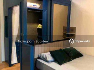 Park Origin Phrom Phong, Bangkok, Thailand Park Origin Phrom Phong, Bangkok, Thailand