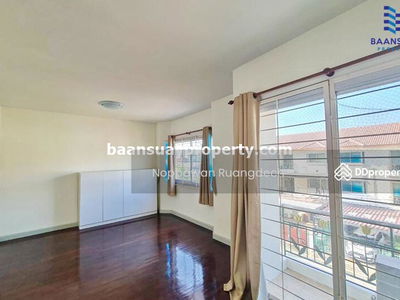 For rent, 3-story townhome, Bangkoknon Road. Near the Purple Line, Tiwanon Intersection Station, Nonthaburi, Thailand For rent, 3-story townhome, Bangkoknon Road. Near the Purple Line, Tiwanon Intersection Station, Nonthaburi, Thailand