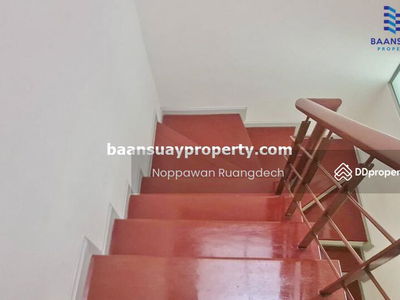 For rent, 3-story townhome, Bangkoknon Road. Near the Purple Line, Tiwanon Intersection Station, Nonthaburi, Thailand For rent, 3-story townhome, Bangkoknon Road. Near the Purple Line, Tiwanon Intersection Station, Nonthaburi, Thailand