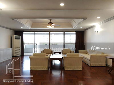 Govind Tower, Bangkok, Thailand Govind Tower, Bangkok, Thailand