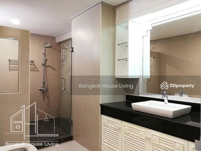 Govind Tower, Bangkok, Thailand Govind Tower, Bangkok, Thailand