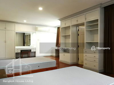 Govind Tower, Bangkok, Thailand Govind Tower, Bangkok, Thailand