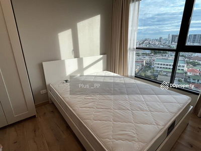 Brix Charansanitwong 64, Bangkok, Thailand Brix Charansanitwong 64, Bangkok, Thailand