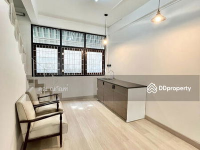 Home Office Sukhumvit 55 Thonglor Soi 14, Bangkok, Thailand Home Office Sukhumvit 55 Thonglor Soi 14, Bangkok, Thailand