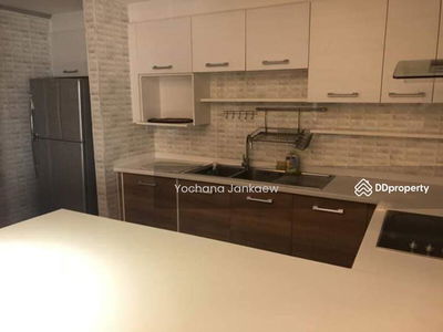 Richmond Palace, Bangkok, Thailand Richmond Palace, Bangkok, Thailand