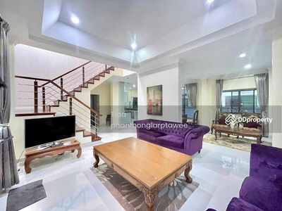 Perfect Masterpiece Rama 9, Bangkok, Thailand Perfect Masterpiece Rama 9, Bangkok, Thailand