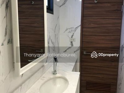 House for rent near BTS Ekkamai, Bangkok, Thailand House for rent near BTS Ekkamai, Bangkok, Thailand